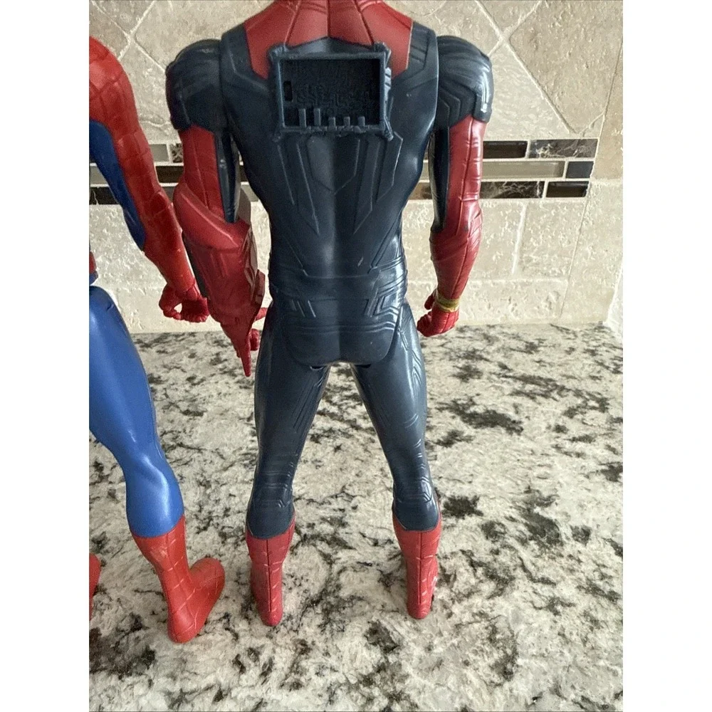 Marvel Avengers Titan Hero Lot  Iron Spider Man & Spider Man 12